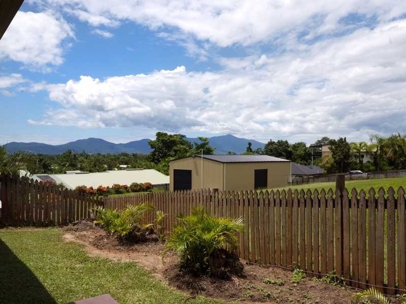 12 Gilmore Street, Bentley Park QLD 4869