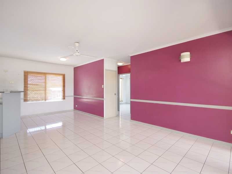 10/8 Brown Street, Woree QLD 4868