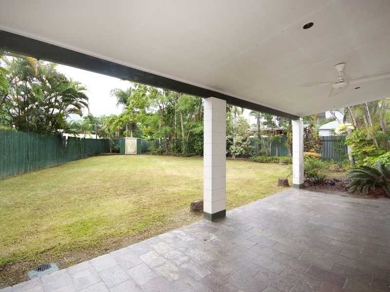 5 Hobson Drive, Brinsmead QLD 4870
