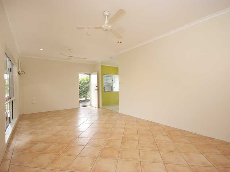 5 Hobson Drive, Brinsmead QLD 4870