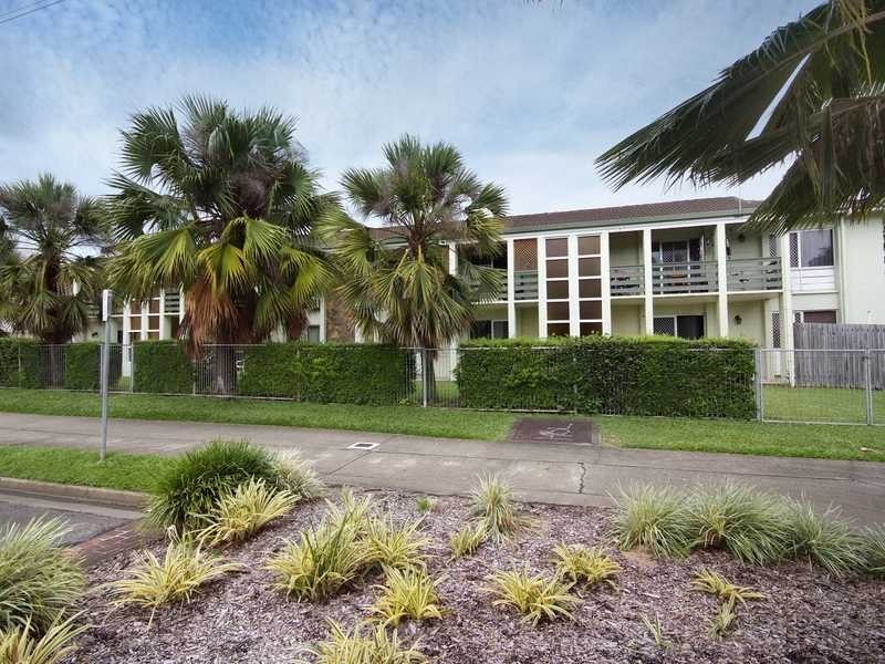 1/536 Bruce Hwy, Woree QLD 4868