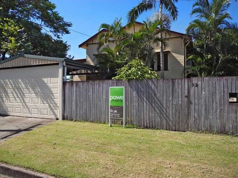 32 Collinson Street, Westcourt QLD 4870