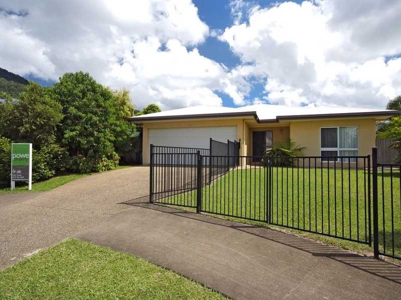 24 Bassett Street, Kanimbla QLD 4870