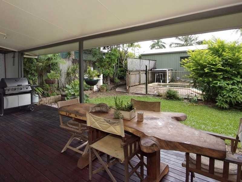 130 Anderson Road, Bayview Heights QLD 4868