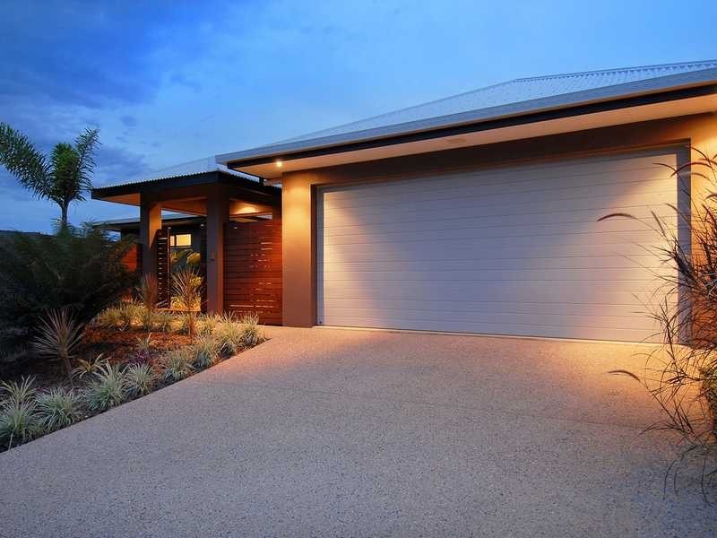 3 Greenvale Close, Smithfield QLD 4878