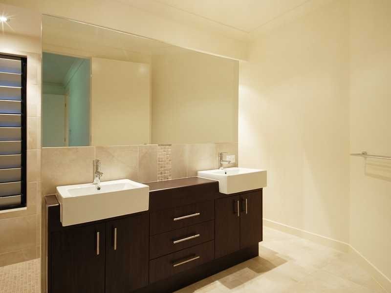 3 Greenvale Close, Smithfield QLD 4878