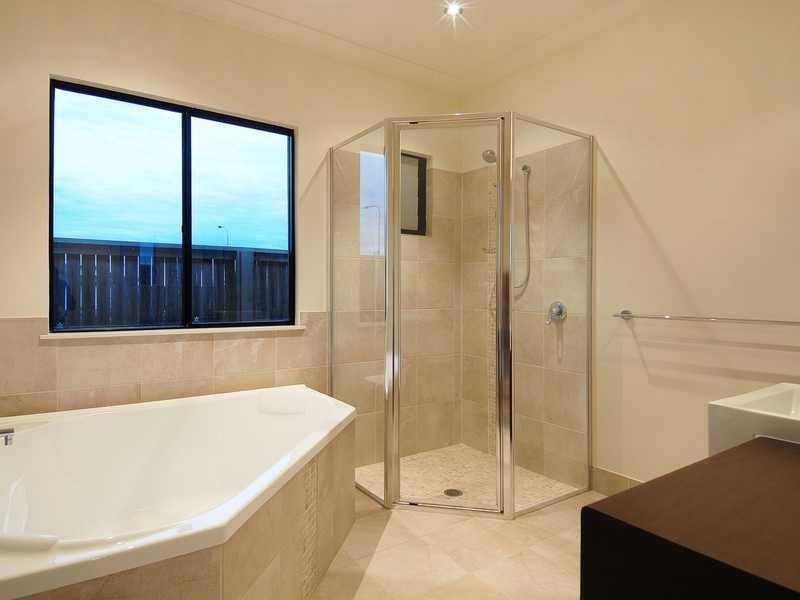 3 Greenvale Close, Smithfield QLD 4878