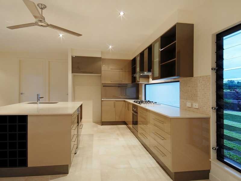 3 Greenvale Close, Smithfield QLD 4878