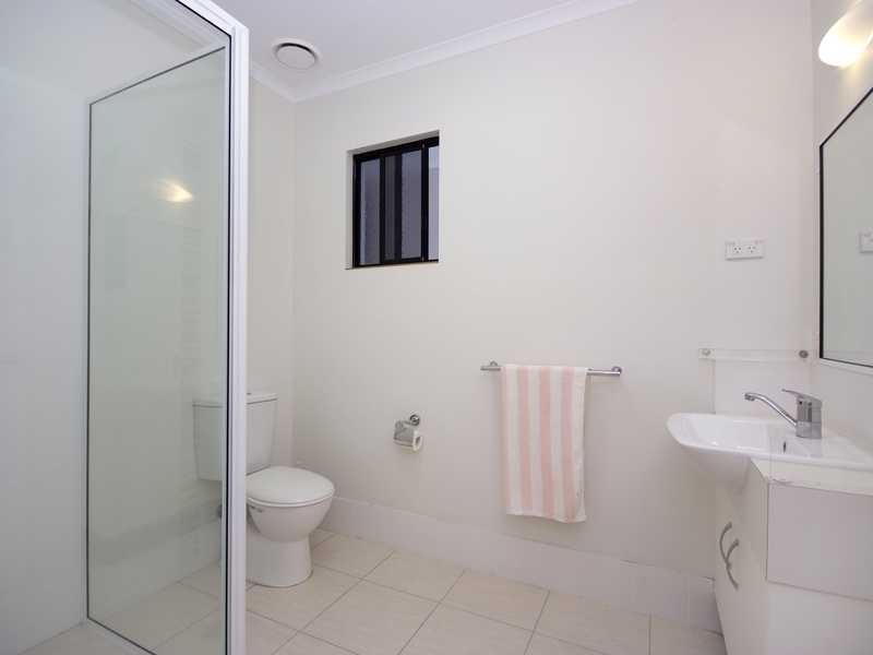 12/15 Clare Street, Parramatta Park QLD 4870
