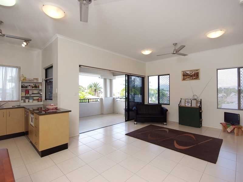 12/15 Clare Street, Parramatta Park QLD 4870
