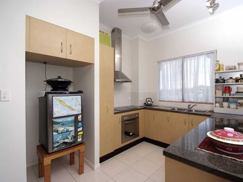 12/15 Clare Street, Parramatta Park QLD 4870