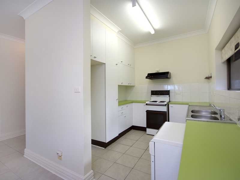 2/271 Esplanade, Cairns North QLD 4870