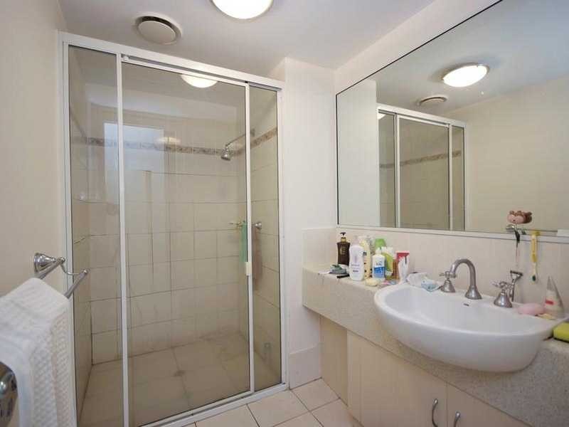 6/61 Minnie Street, Cairns QLD 4870