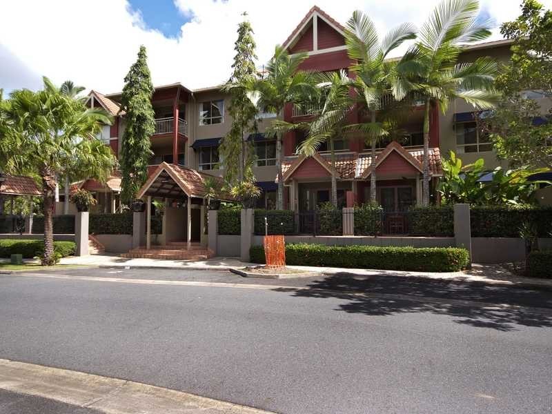 1112/2-10 Greenslopes Street, Cairns North QLD 4870