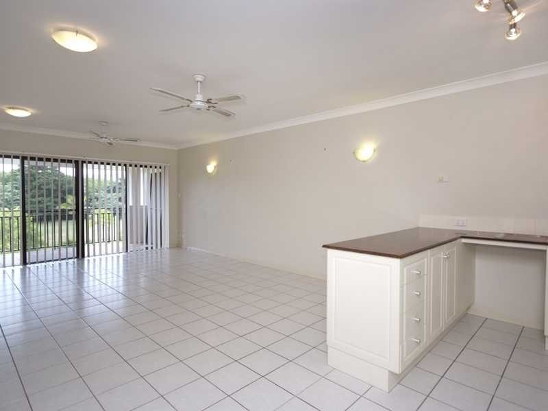 14/293 Esplanade, Cairns North QLD 4870