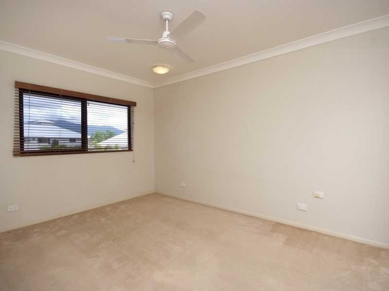 14/293 Esplanade, Cairns North QLD 4870
