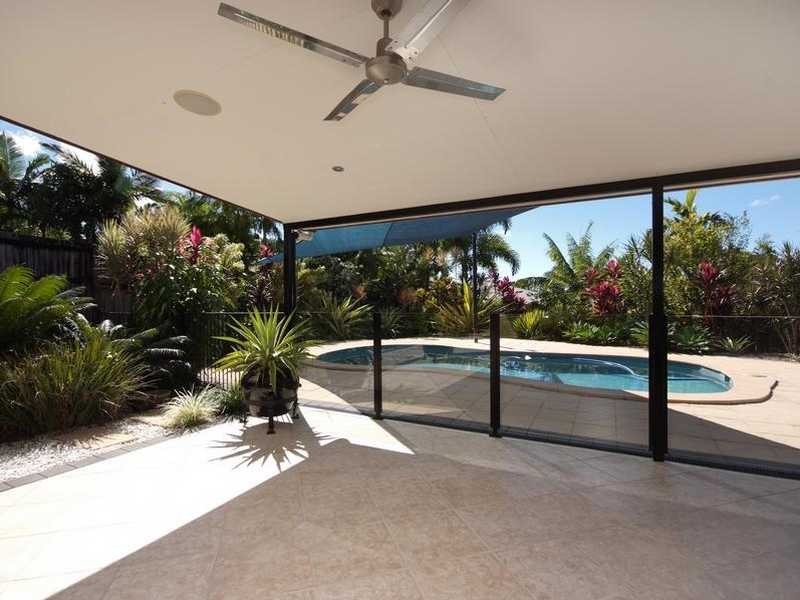 6 Sweetlip Close, Kanimbla QLD 4870