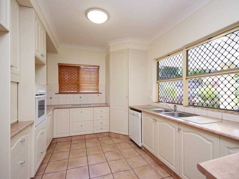 6 Sweetlip Close, Kanimbla QLD 4870