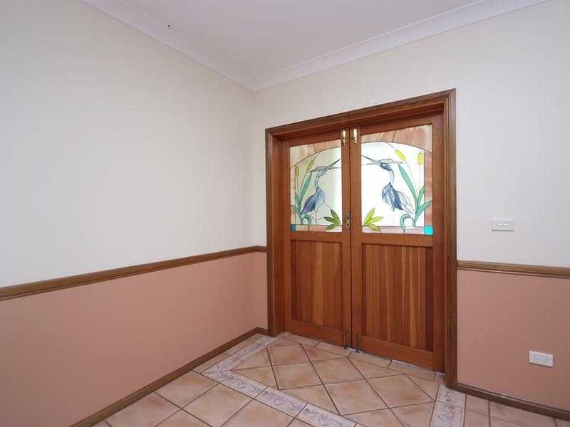 6 Sweetlip Close, Kanimbla QLD 4870