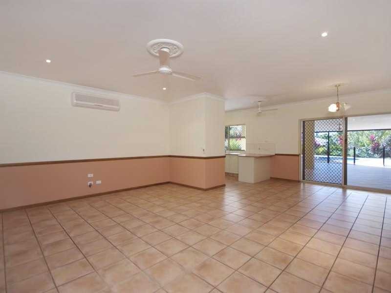 6 Sweetlip Close, Kanimbla QLD 4870