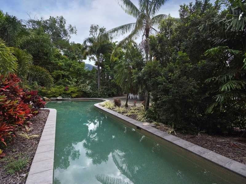 25/190 Irene Street, Mooroobool QLD 4870