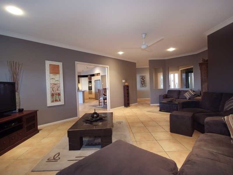 16 Yellowfin Close, Kanimbla QLD 4870