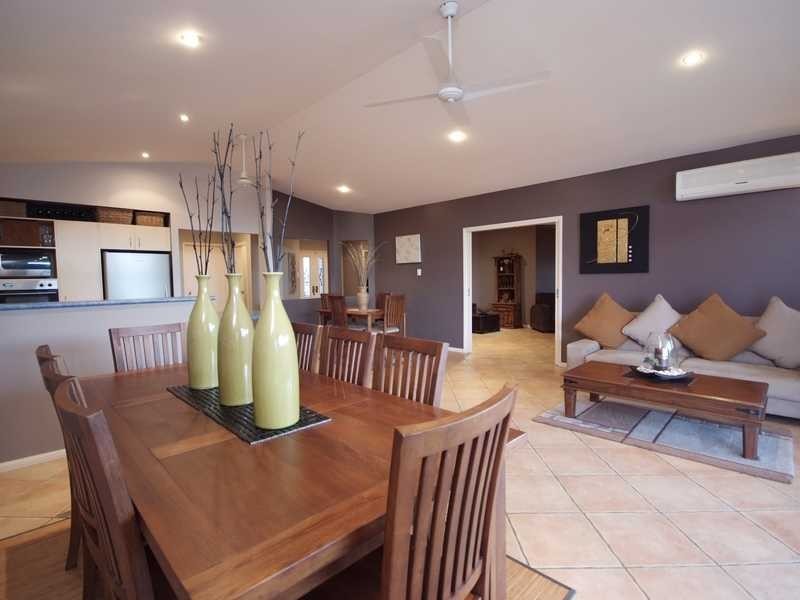 16 Yellowfin Close, Kanimbla QLD 4870