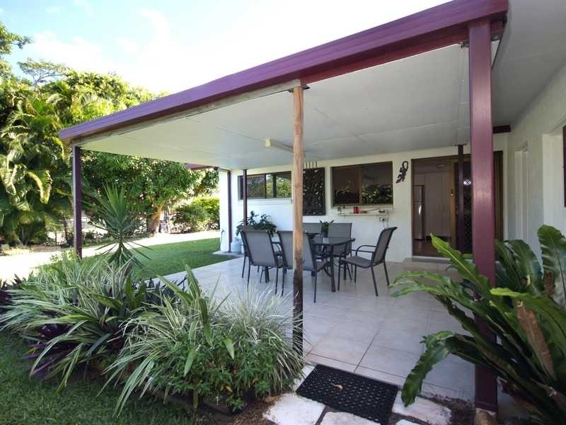 43 Brooks Street, Whitfield QLD 4870