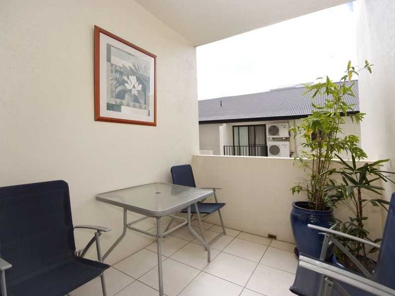 13/79 Spence Street, Cairns QLD 4870