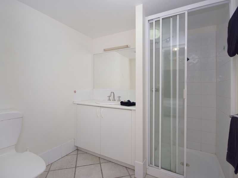63 Mcleod Street, Cairns QLD 4870