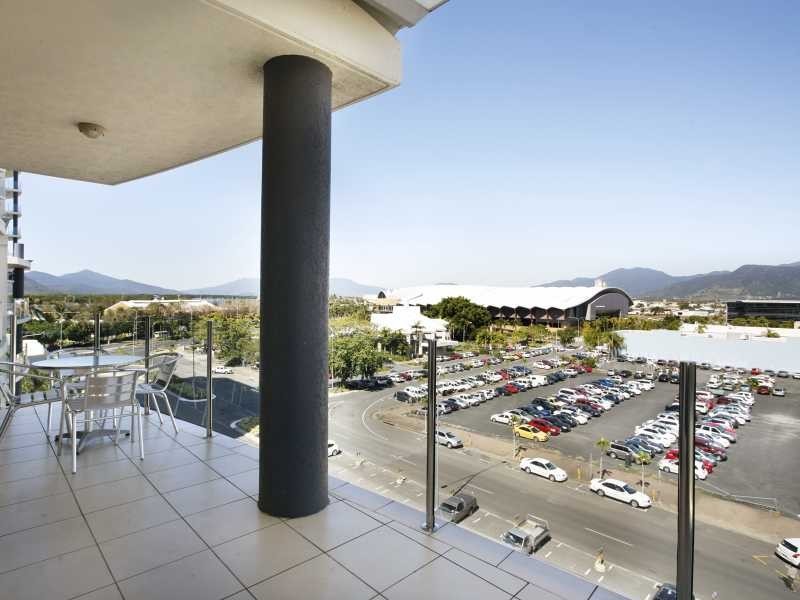 601/6 Lake Street, Cairns City QLD 4870
