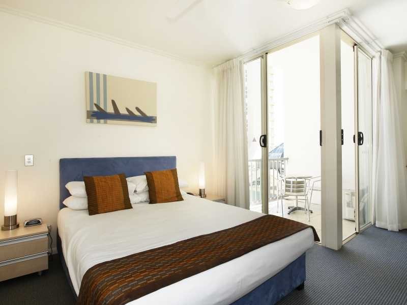 601/6 Lake Street, Cairns City QLD 4870