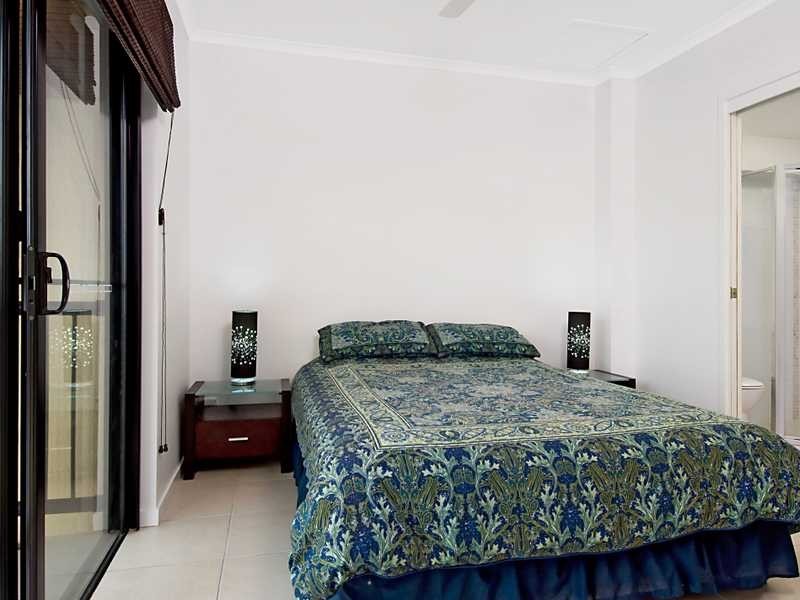9/6 James Street, Cairns North QLD 4870