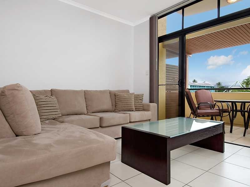 9/6 James Street, Cairns North QLD 4870