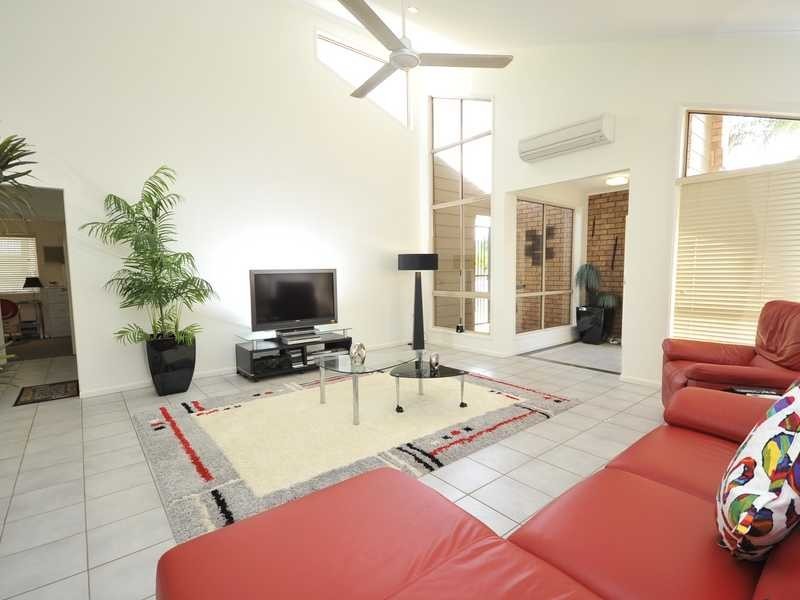 43 Dungarvan Drive, Brinsmead QLD 4870