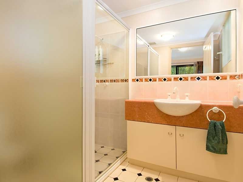 147/72 Kowinka Street, White Rock QLD 4868