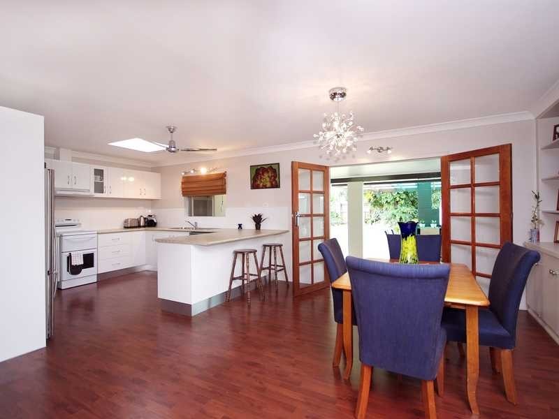 8 Melaleuca Street, Cairns QLD 4870