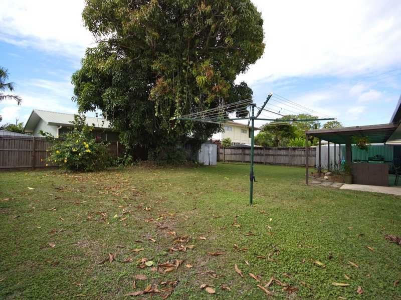 8 Melaleuca Street, Cairns QLD 4870