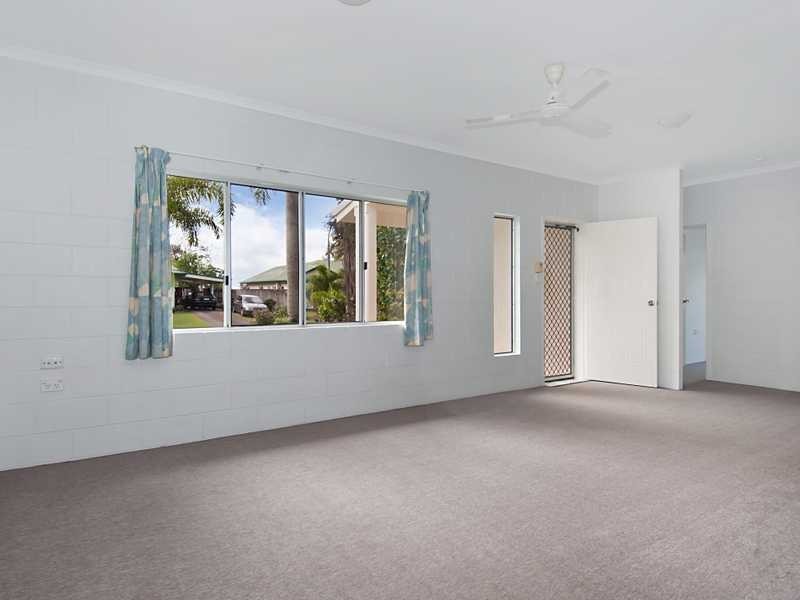 21 Bee Close, Bentley Park QLD 4869