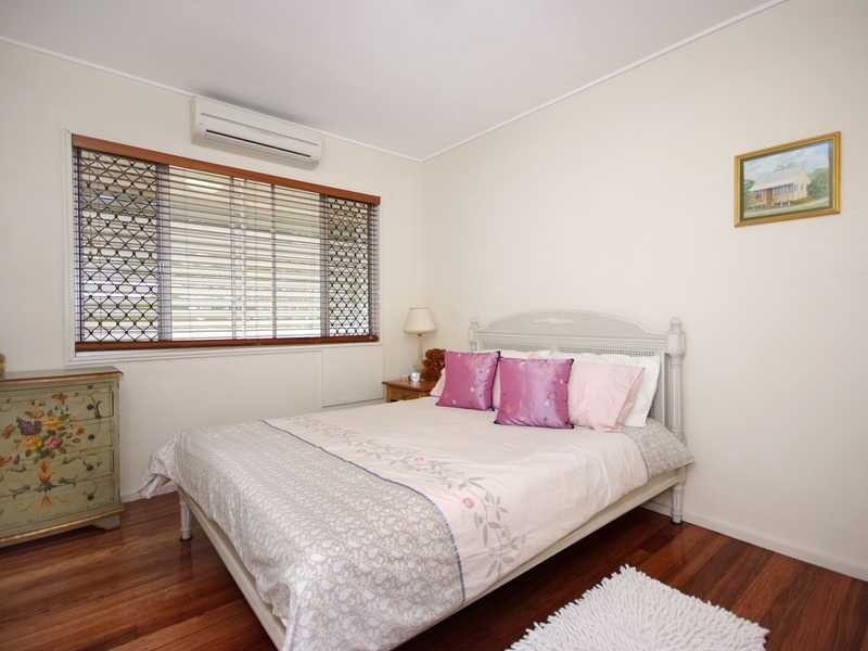 113 Russell Street, Edge Hill QLD 4870