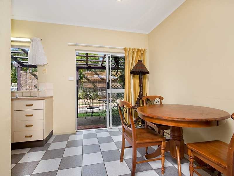 3/7-9 Nesbit Street, Whitfield QLD 4870