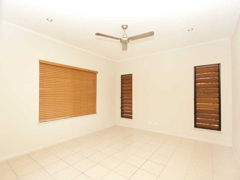 2 Hoya Court, Mount Sheridan QLD 4868