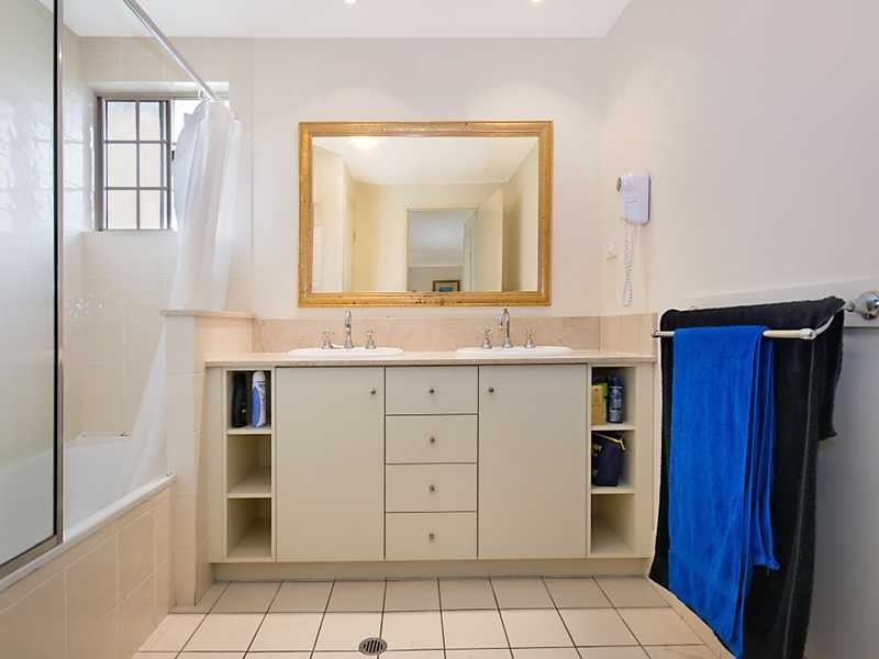714/2-10 Greenslopes Street, Cairns North QLD 4870