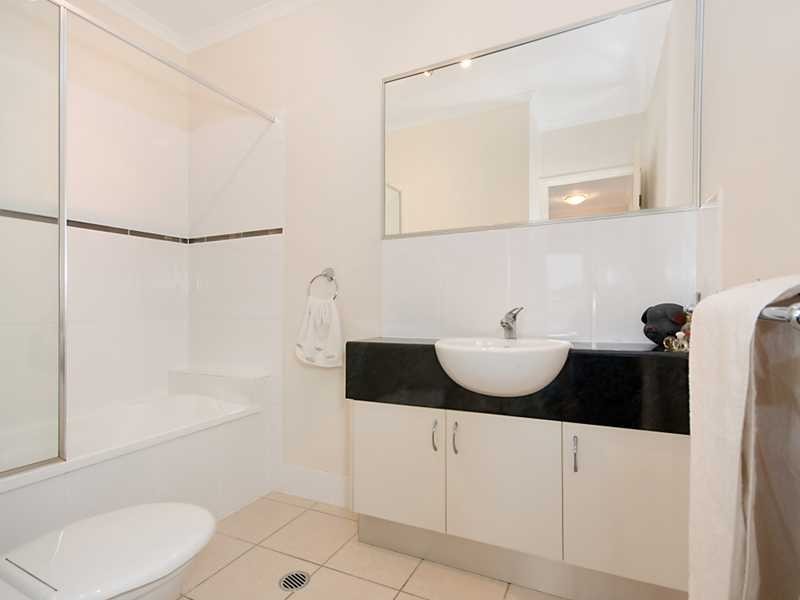 8/7 Pembroke Street, Parramatta Park QLD 4870