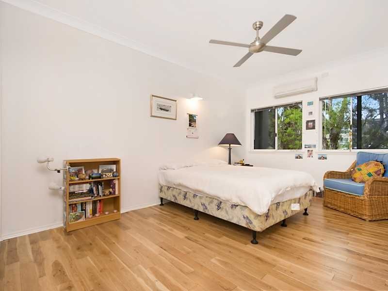 17 Digger Street, Cairns North QLD 4870