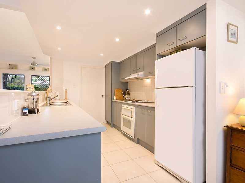 17 Digger Street, Cairns North QLD 4870