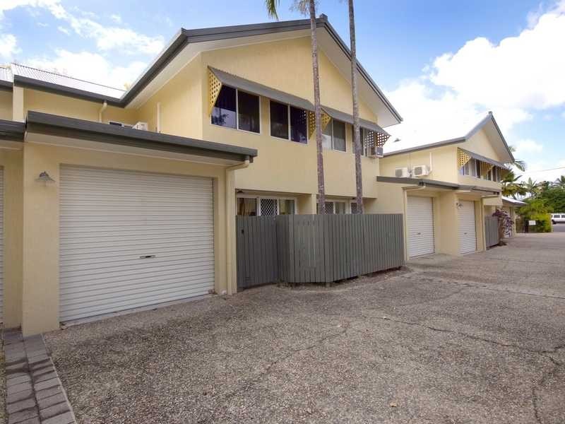17 Digger Street, Cairns North QLD 4870