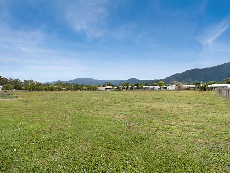 79 Giffin Road, White Rock QLD 4868