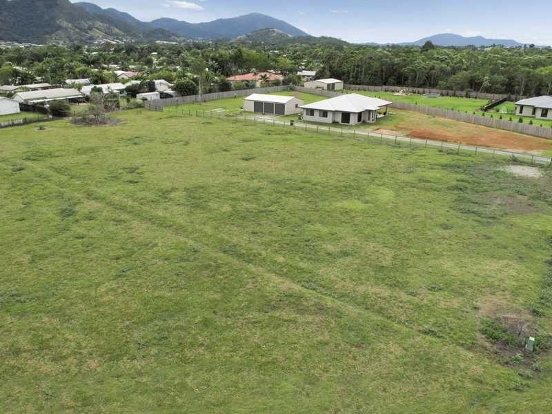 79 Giffin Road, White Rock QLD 4868