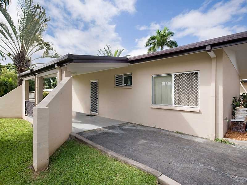 4/7-9 Nesbit St, Whitfield QLD 4870